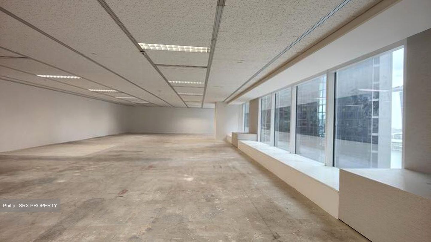 Singapore Land Tower (D1), Office #453228891